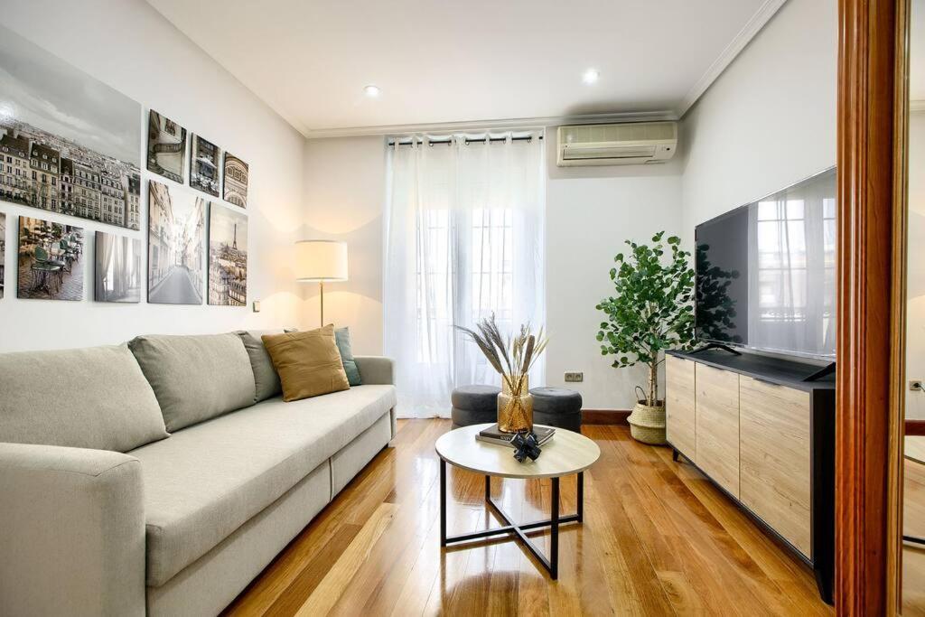 Cozy Flat In The Center Of Madrid-Comend-3-De Exterior foto
