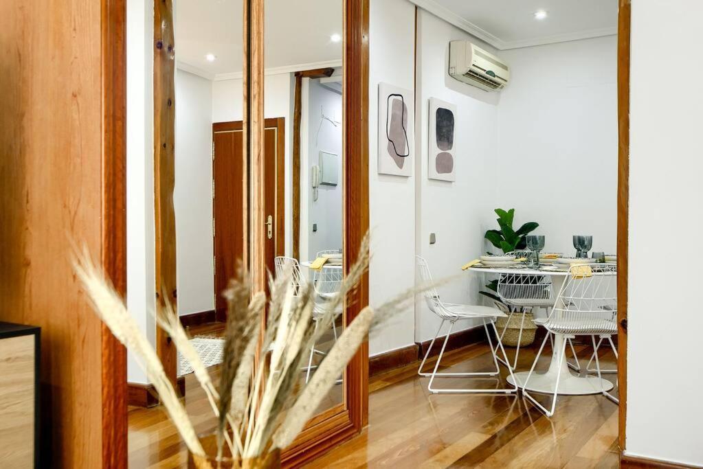 Cozy Flat In The Center Of Madrid-Comend-3-De Exterior foto